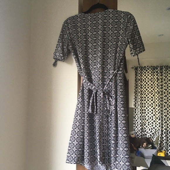 Banana Republic Wrap Dress - Picture 2 of 6